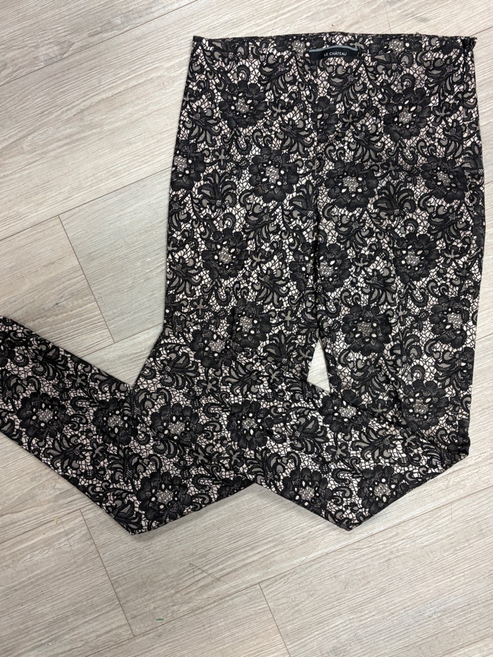 Le Chateau Size 0